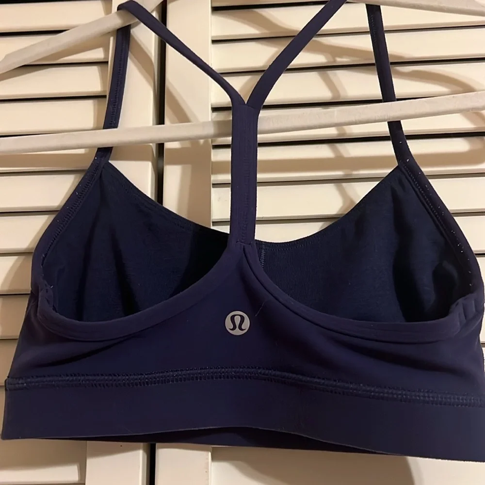 Lululemon Flow Y Nulu Bra Light Support, A–C Cups size 2 - Picture 2 of 8
